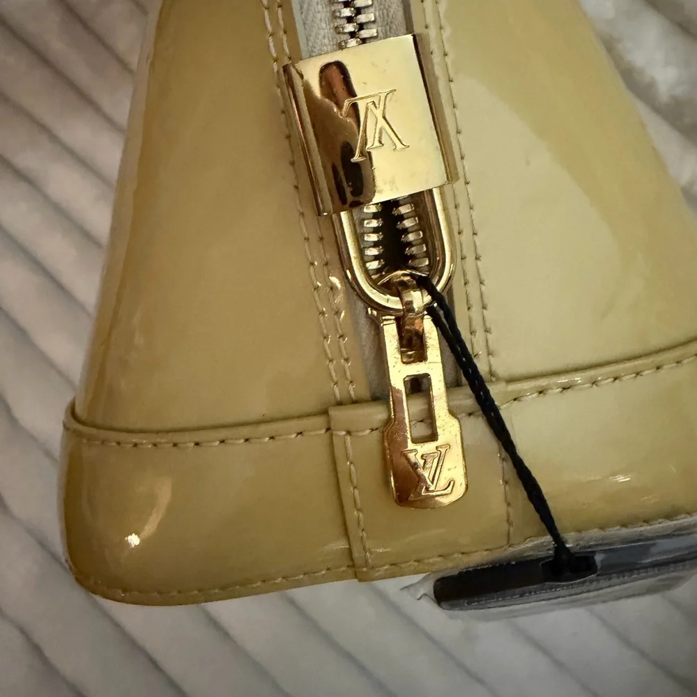 Louis Vuitton 2013 Monogram Citrine Vernis Alma PM
